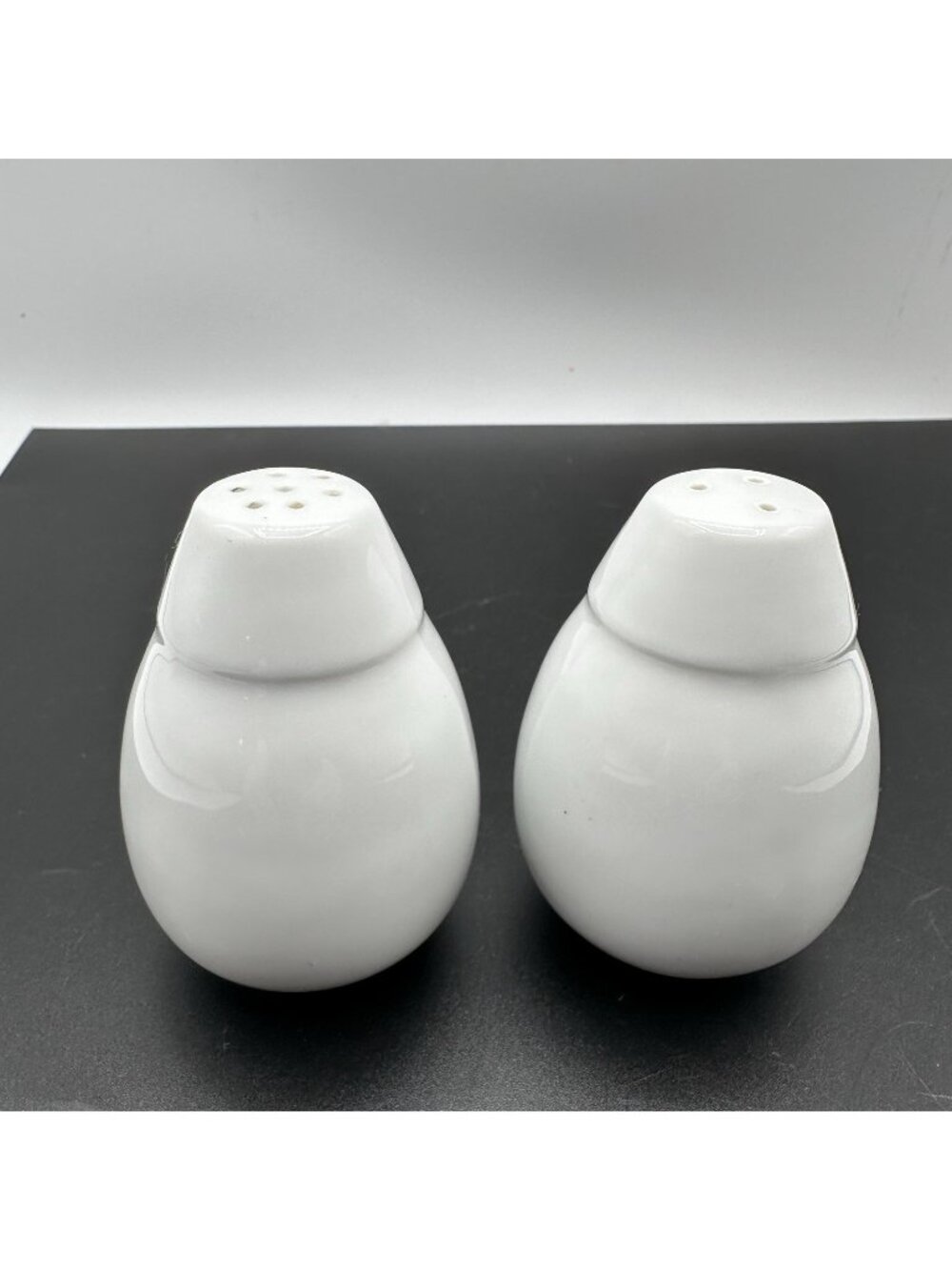 10 Strawberry Street Classic White Porcelain Salt Pepper Shaker Set Sri Lanka